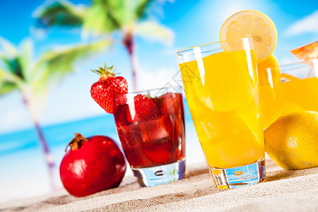 海滩上的热带饮料 冰 蓝色的 假期 橙子 酒吧图片
