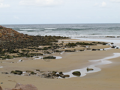 弗雷泽堡海滩 苏格兰 远景 岩石 英国 阿伯丁郡图片