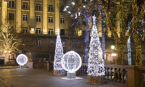莫斯科圣诞节 冬天 黄色的 照明 蓝色的 镇 灯图片