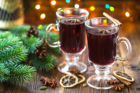 圣诞面包酒 喝 酒精 派对 食物 冬天 树 星星图片