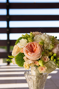 婚礼花束 鲜花 玫瑰 美丽的花束 柔和的 假期图片