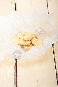 心形短面包的情人节饼干 面包店 乡村 曲奇饼 小吃 糕点图片