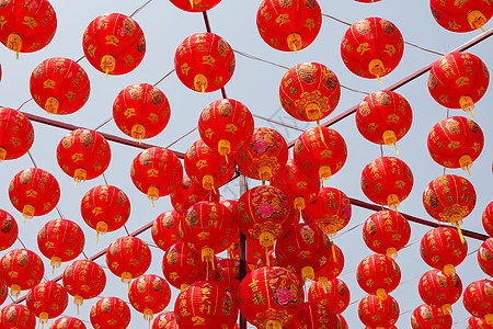 中国红灯笼装饰 传统的 金子 金的 农历新年 幸运的 龙图片