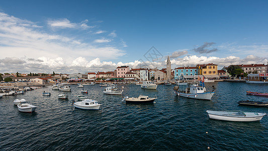 克罗地亚的伊斯特里亚 美丽的小港口 旅游 游客图片