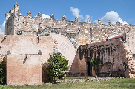 锡耶纳圣贝尔纳女修道院 尤卡坦半岛 堡垒 基督教 方济各会图片