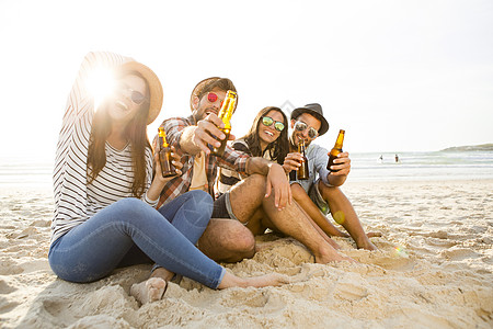 夏天喝冰啤酒更好 拉丁 海 休息 庆祝 快乐的 假期图片