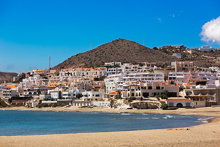 西班牙卡博德加塔 海边的安达卢西亚海滨村图片