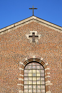 在杜尔比戈古老的教堂里 欧洲 砖 旅游 玫瑰窗 阴影图片