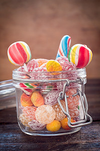 糖果时间 糖豆 条纹 红色的 棒棒糖 果冻 有条纹的 水平的图片