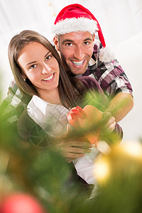 圣诞礼物 露齿微笑 元旦 除夕 女性 两个人背景图片