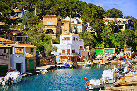 西班牙地中海Mallorca岛小渔民镇 西班牙 地中海 图片