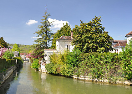法国通纳 福斯 沙蒂永奈 村庄 圆圈 河 旅游图片