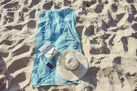 带有帽子和毛巾的海滩背景 热带 水 蓝色的 户外图片