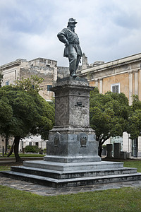 维托里奥·埃马努埃利二世雕像图片