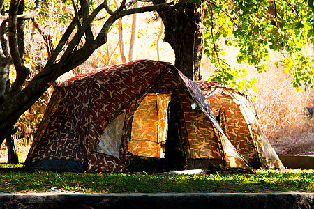 登山和露营帐篷矢量图标 设计伪装式帐篷收藏 活动 自由图片