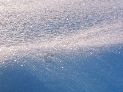 雪雪背景 天空 安静 寒冷的 降雪 闪烁 太阳 阴影 薄片图片