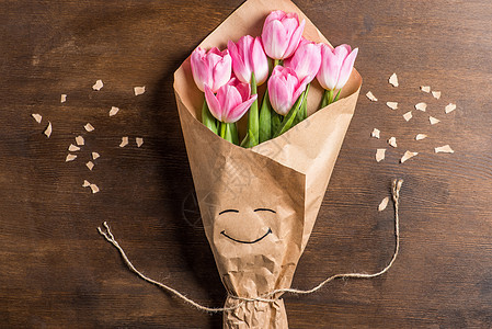 粉红色郁金香花束 盛开 绳索 假期 花朵 问候语 浪漫的图片