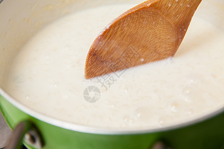 烹饪大米 cooked mid 食谱 卡路里图片