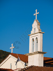 有钟楼的教堂图片