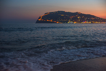 晚上好 土耳其艾伦亚海岸 古老的 热带 冲浪 石头图片