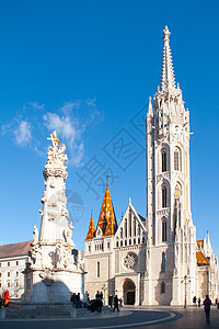 罗马天主教Matthhias教会和欧洲布达佩斯渔民巴斯托的圣三一教堂和圣三一广场专栏图片
