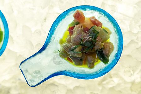 萨拉德甘蔗 新鲜的 蔬菜 盘子 假期 三文鱼 桌子 开胃菜图片