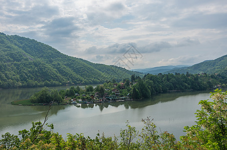 峡谷全景 西莫拉瓦河 塞尔维亚图片