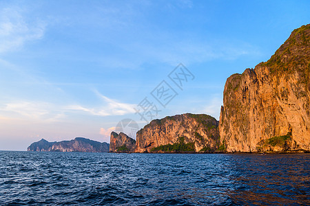 日落时的岩石悬崖 菲比莱岛 安达曼海 克拉比 游客 天空图片