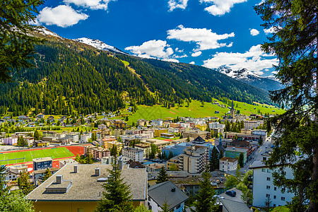 阿尔卑斯山 达沃斯 格劳布伦登 S 旅行 高的图片