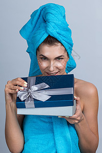 妇女露天美容礼物 弓 蓝色的 毛巾 化妆品 健康图片