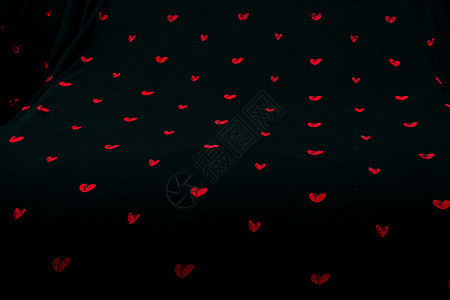 红色红心黑布背景背景 浪漫 热情 情人节 爱图片