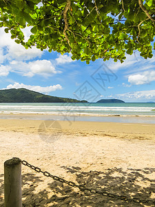 荒凉海滩的风景和岛屿的背景 笑声 图片