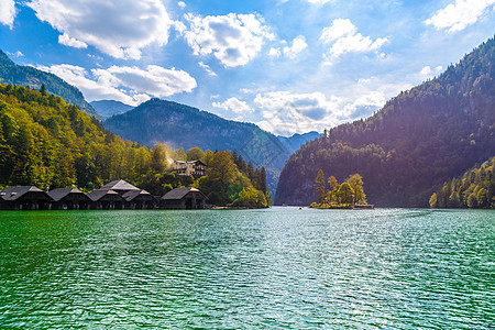 湖上的木制老房子 Konigsee 贝希特斯加登国家公园 巴伐利亚 德国 山脉 假期图片