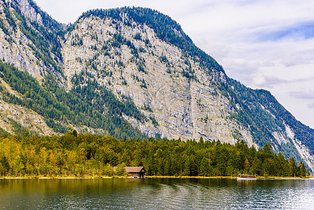 德国巴伐利亚国家公园科尼格西湖的Wooden老鱼屋 镇 旅行图片