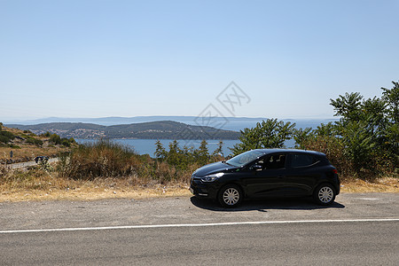 克罗地亚亚得里亚海夏季海湾海岸 从山上看到车厢图片