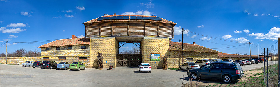 新瓦武基农村家庭娱乐区 公园雕塑 村庄 生态 天鹅 走图片