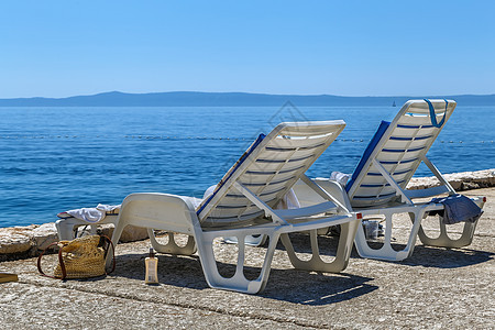 沙滩上的甲板椅子 布赖顿 海岸线 白色的 旅游图片