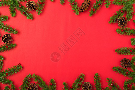 新年或圣诞节节快乐 最顶端的视野平坦地铺立着fir树丛c 冷杉 桌子图片