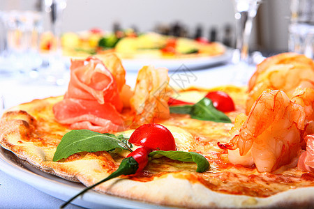 披萨配番茄和菠萝配料 感恩 十一月 横幅 促销背景图片