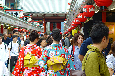 日本东京圣宗二寺 宗教 游客 女性 文化 街道图片