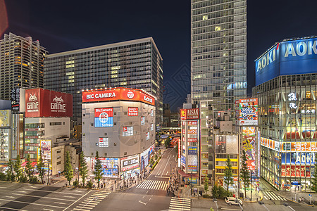 Akihabara十字路口空中夜视 日本文化 天线图片