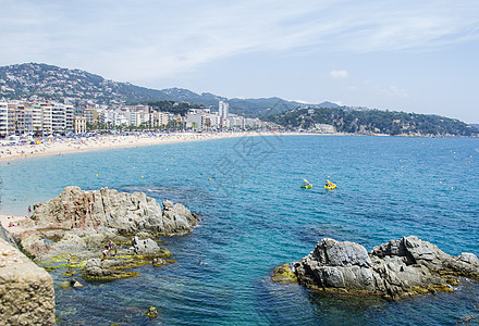 西班牙滨海略雷特的布拉瓦海岸海滩 海滩的美丽景色 西班牙地中海海滩位于村 布拉瓦海岸 热带西班牙 欧洲图片