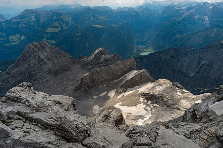 在瓦兹曼号上登山旅行 假期 牧场 国家公园 瓦茨曼 盛开图片