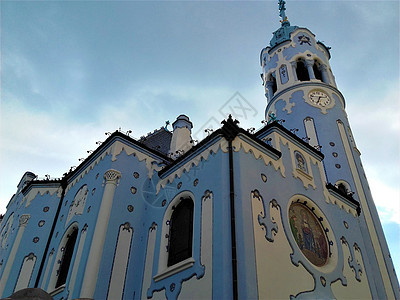 布拉迪斯拉发美丽的蓝色教堂图片