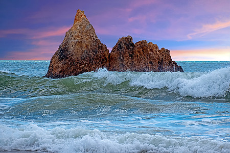 葡萄牙的自然岩石 海景 海滩 海 水 户外的 波尔蒂芒图片