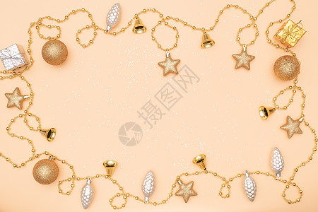 金色珍珠金色的金星 钟盘和球 或装有金星 铃子和球的现箱 卡片 美丽的背景