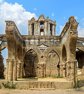 古法国罗萨里旧教堂的废墟 塞蒂哈利利 卡纳塔克 殖民 哥特图片