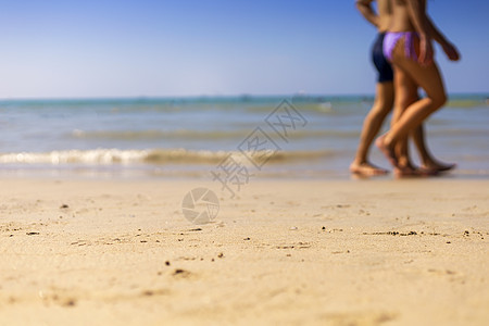 夏假概念 清沙与模糊的家伙 海和清 假期 天图片