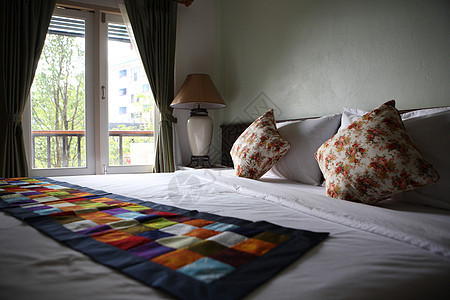 卧室 床 美丽 温暖的 酒店 身体 灯 淋浴 家图片