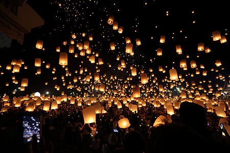 泰国浮灯节 泰国 台湾 蜡烛 漂浮的 节日 气球 希望图片
